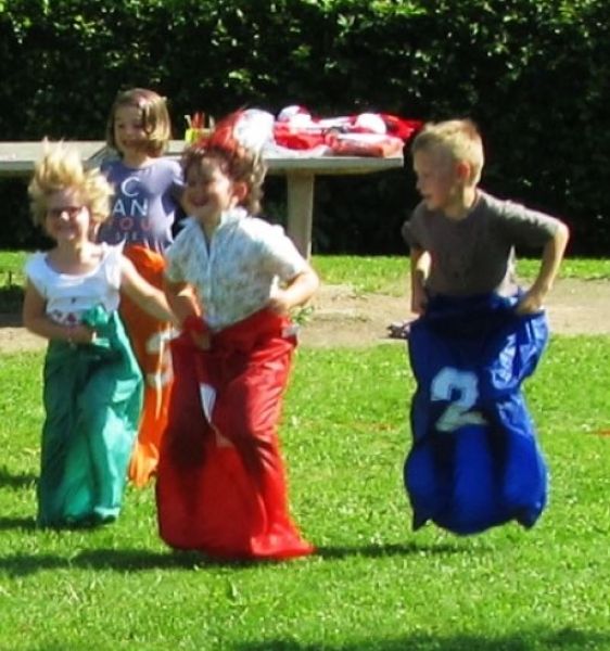 Verleihkiste Kinderolympiade (mit Spielen für Draußen)